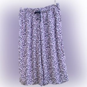 Flowy Cropped Pants by Vera Wang